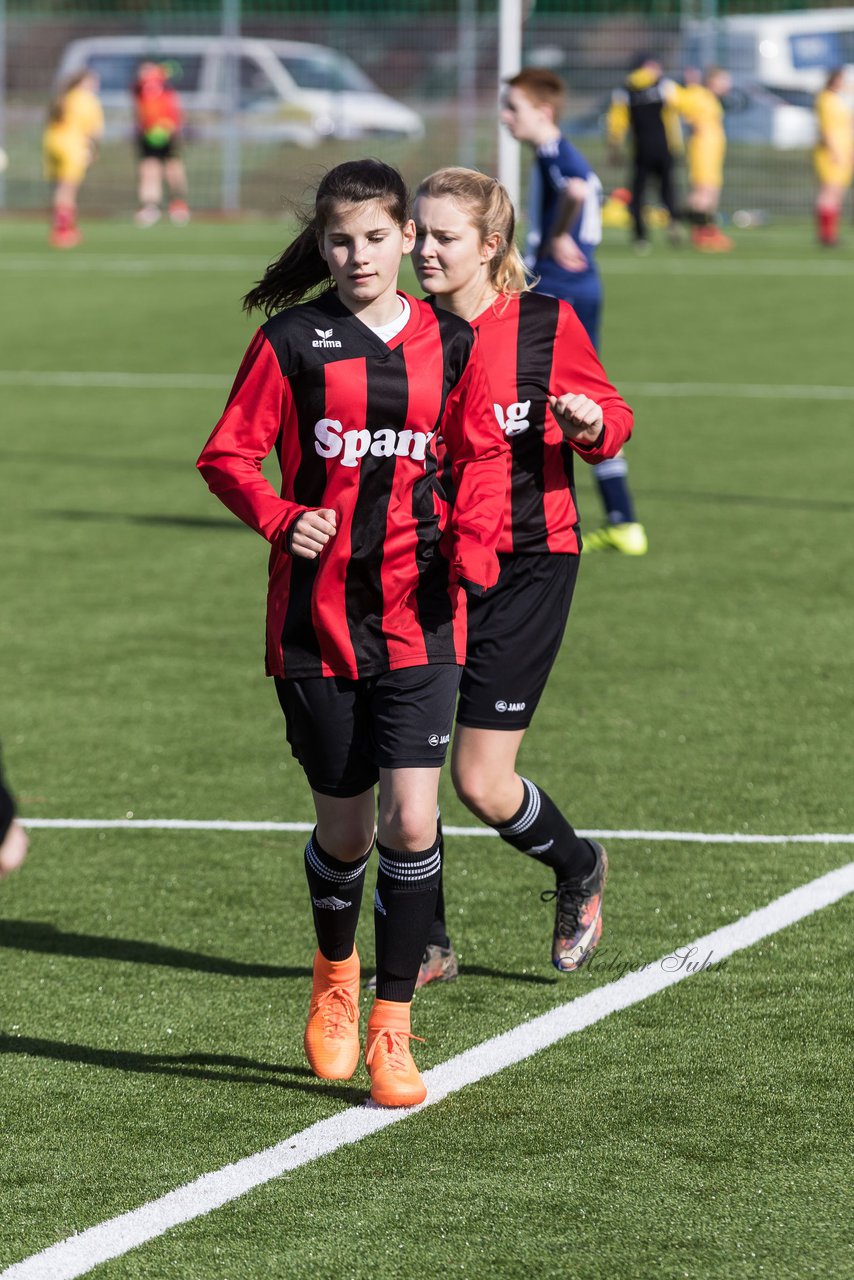 Bild 85 - B-Juniorinnen SG Weststeinburg/Bei - SV Fisia 03 : Ergebnis: 1:2